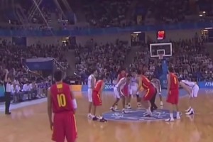 保罗：我儿子穿2号是因为SGA，他就像是我的家人一样！